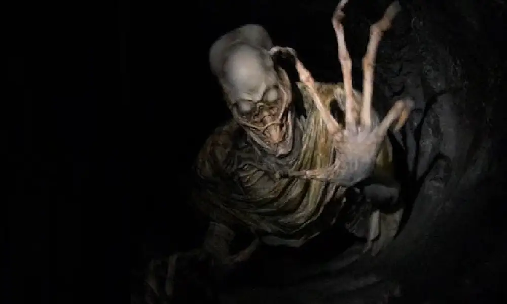 THE DEEP DARK (aka GUEULES NOIRES, 2023)
